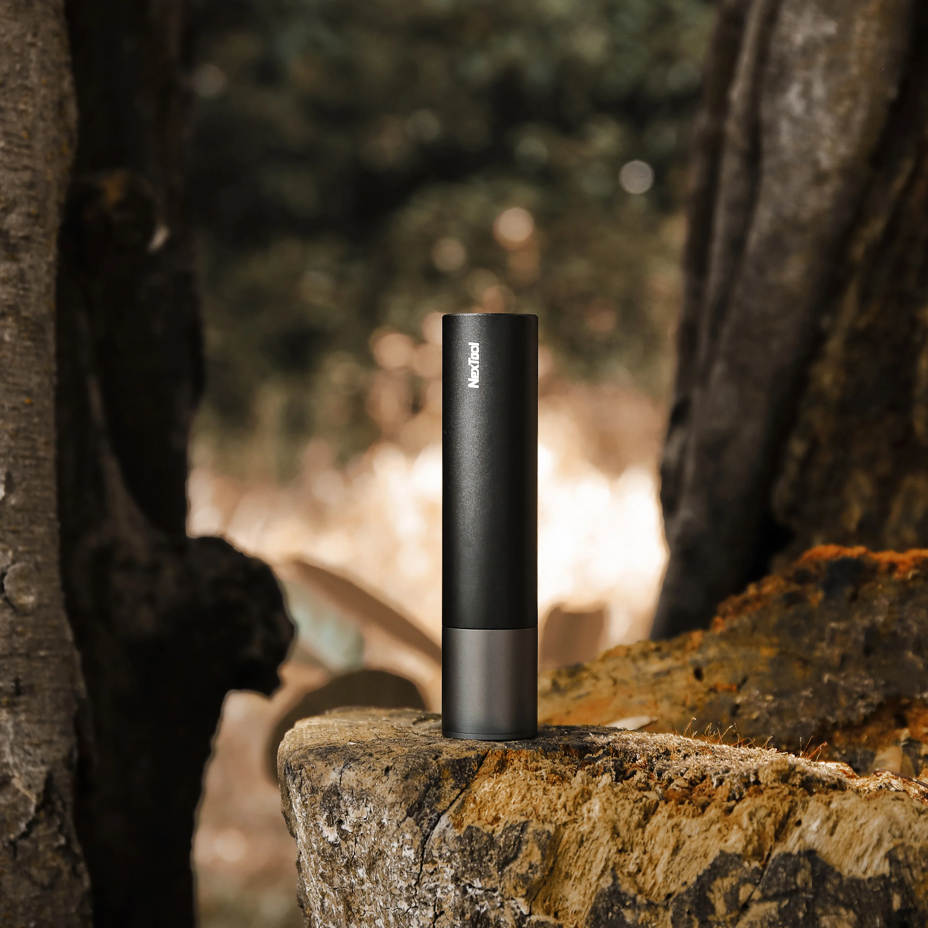 Outdoor Strong Flashlight NexTool® - Image 4